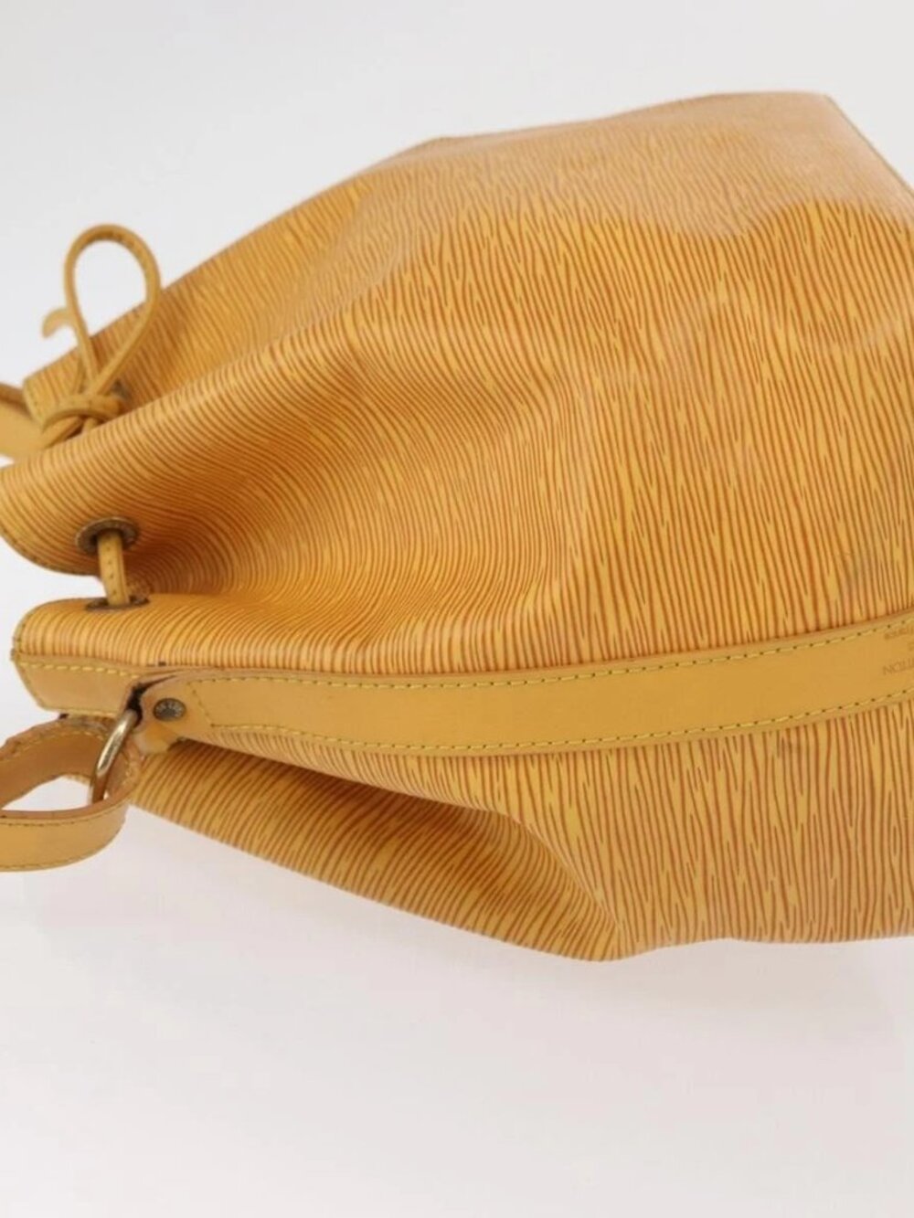 LOUIS VUITTON Epi Petit Noe Shoulder Bag Yellow M44109 LV Auth 162059 - Picture 6 of 16